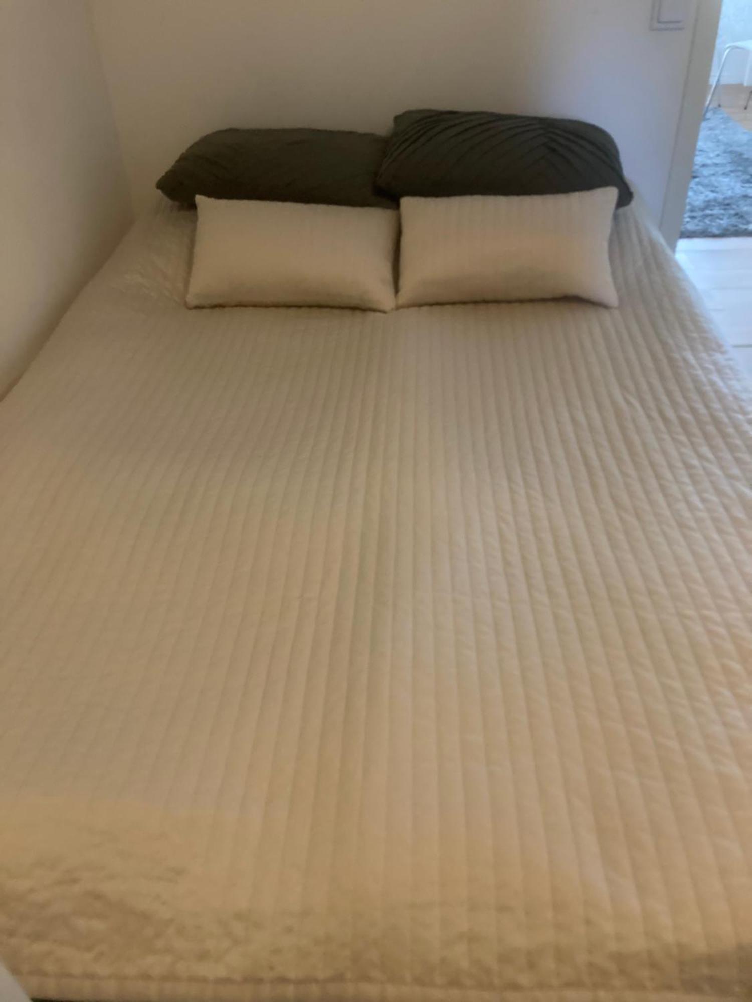 Bed and Breakfast Mehri Уппсала Екстер'єр фото